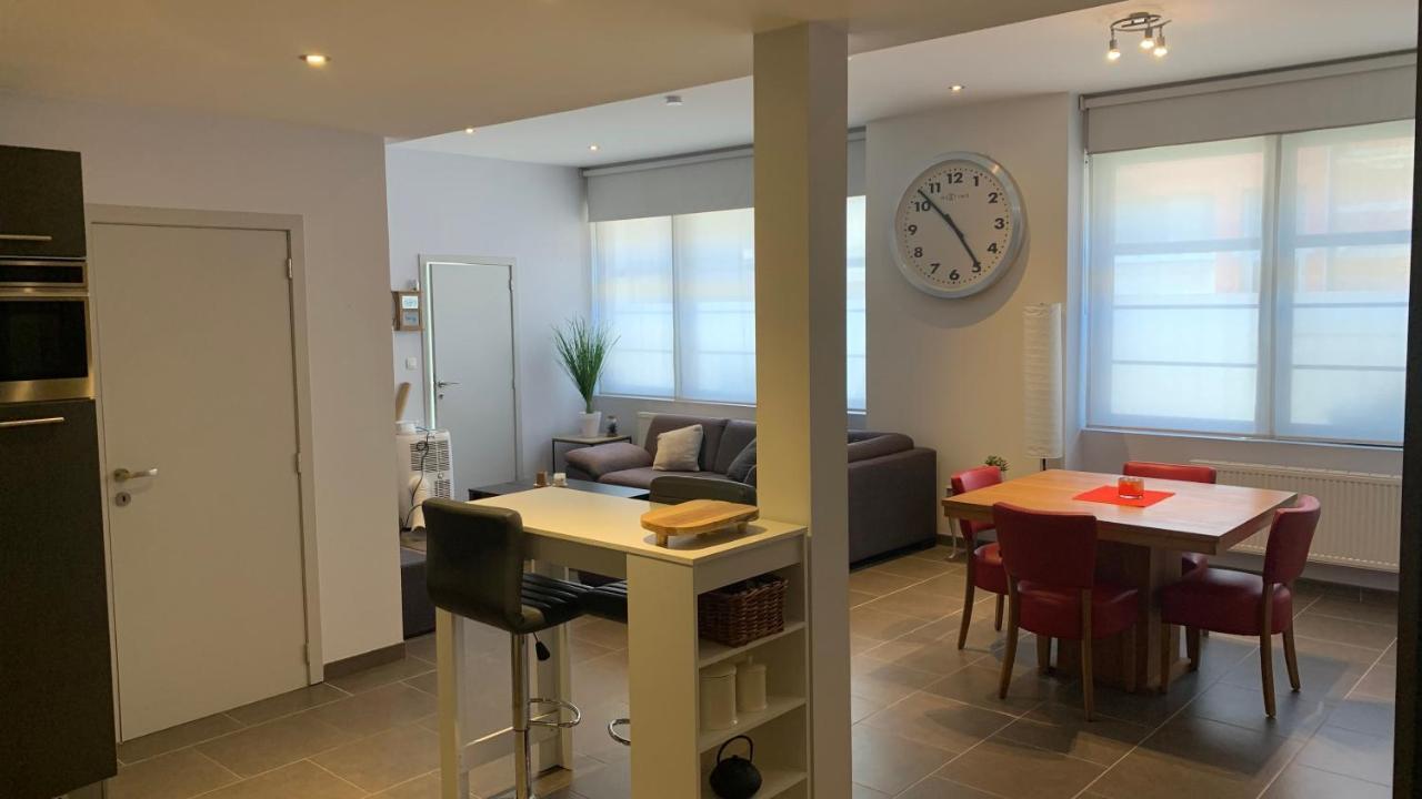 Ruime Studio In Deurne Anversa Esterno foto