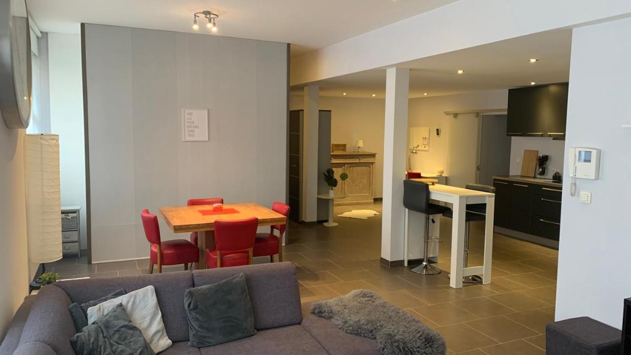 Ruime Studio In Deurne Anversa Esterno foto